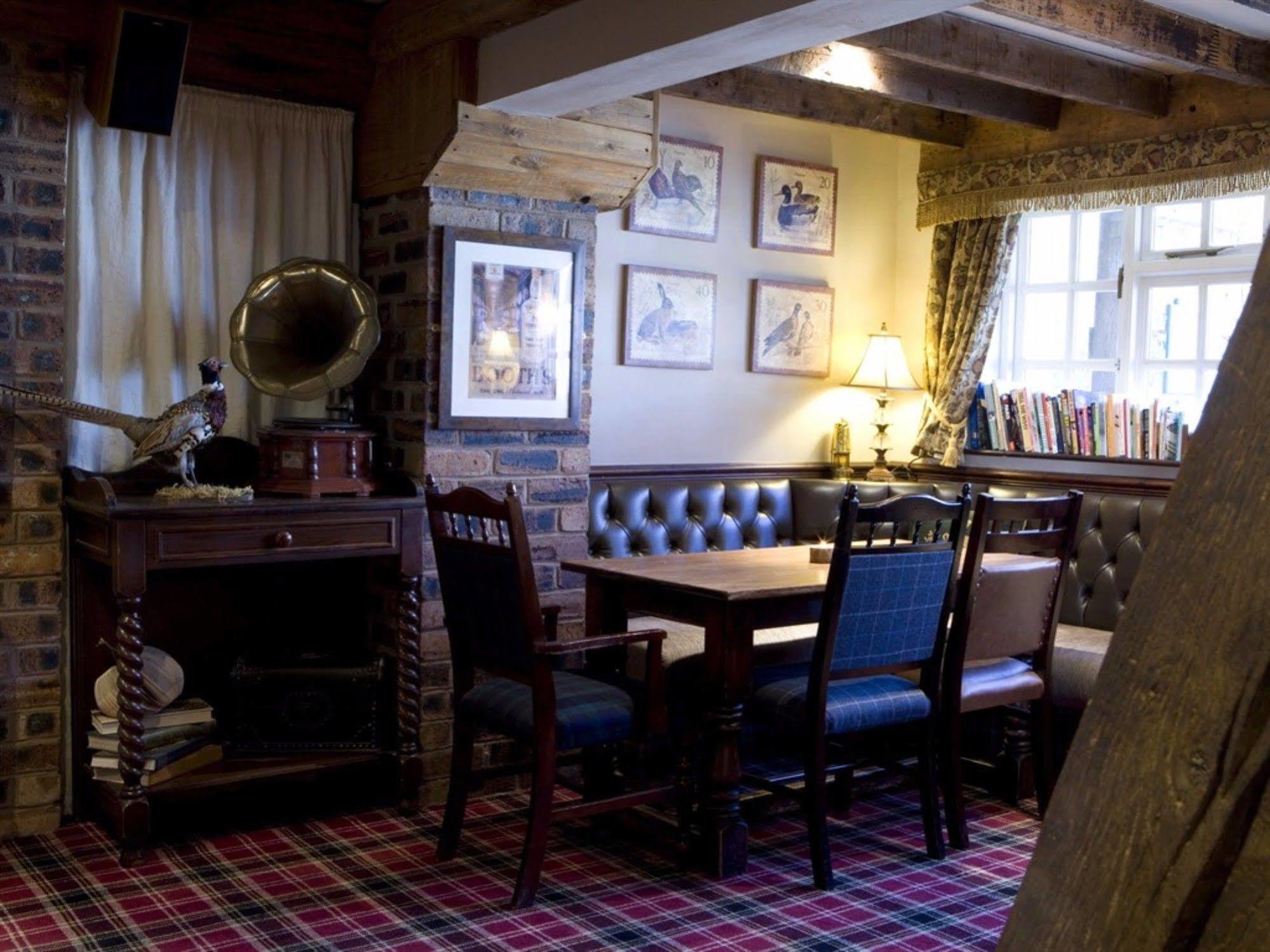 The Swan Inn Nantwich Esterno foto